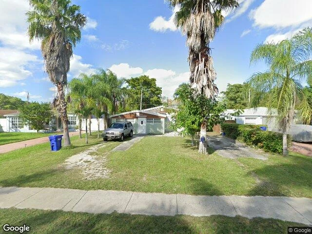 House image located at Miami, FL 33162