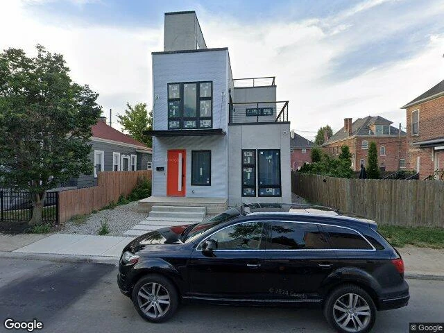 House image located at Columbus, OH 43205