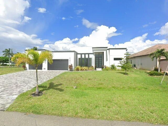 House image located at Cape Coral, FL 33914