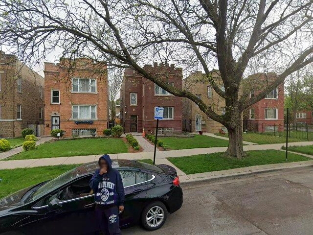 House image located at Chicago, IL 60639