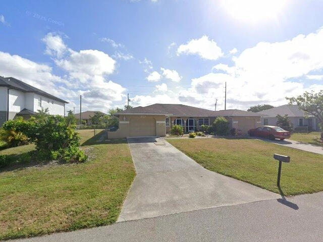 House image located at Cape Coral, FL 33914