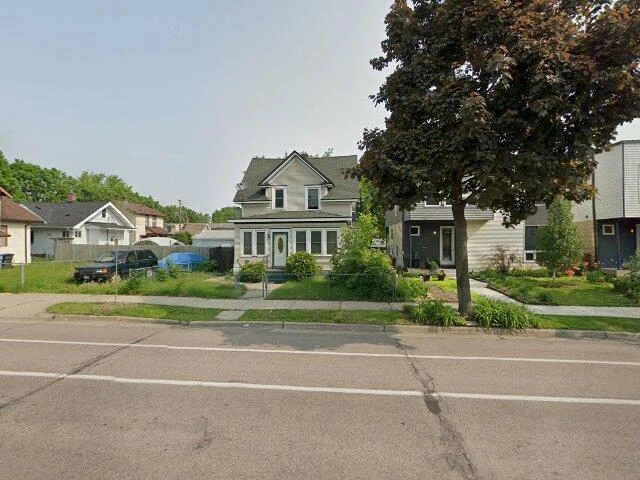 House image located at Minneapolis, MN 55411