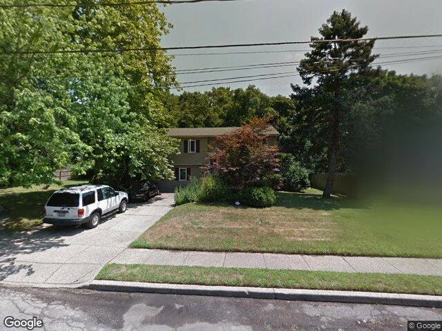 House image located at Bay Shore, NY 11706