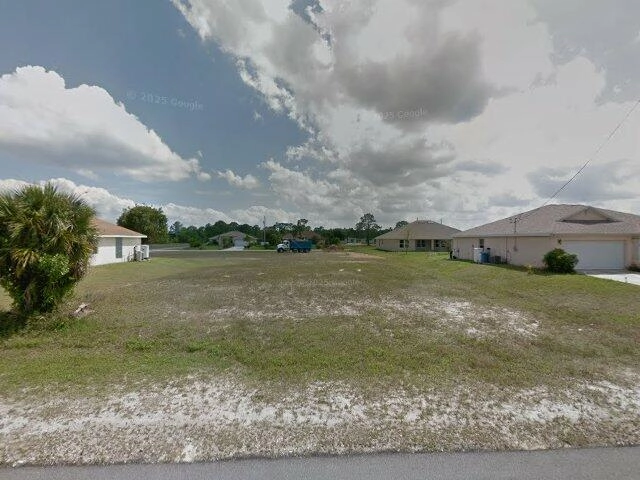 House image located at Cape Coral, FL 33909