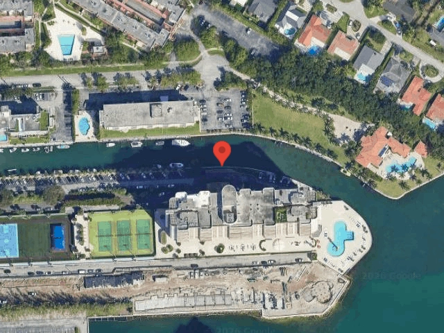 House image located at Miami, FL 33181