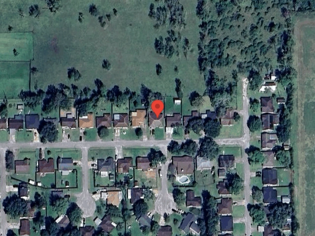 House image located at Angleton, TX 77515