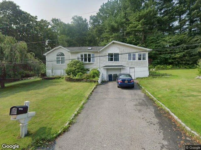 House image located at Mahopac, NY 10541