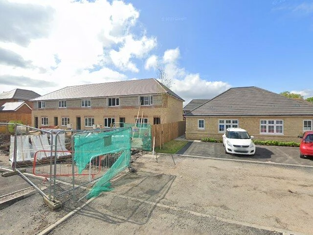 House image located at Elgin, IL 60123