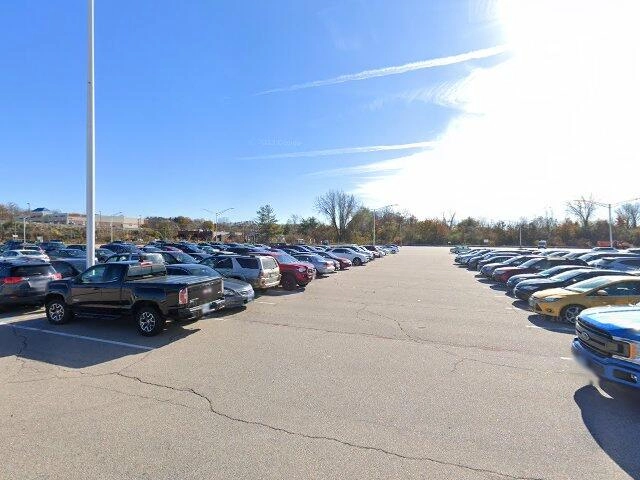 House image located at Farmington, MI 48335