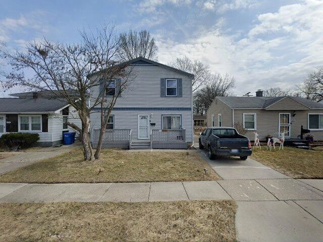 House image located at Warren, MI 48091