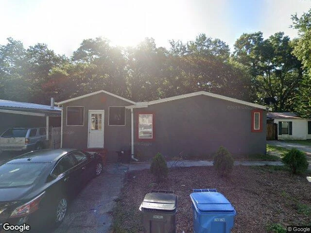 House image located at Thonotosassa, FL 33592