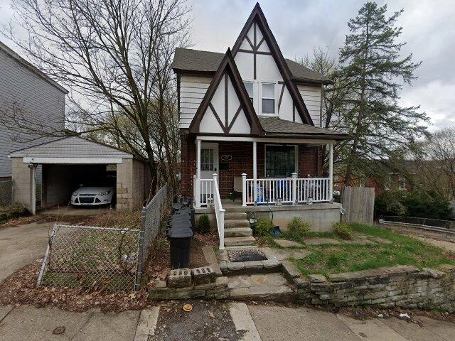 House image located at McKees Rocks, PA 15136