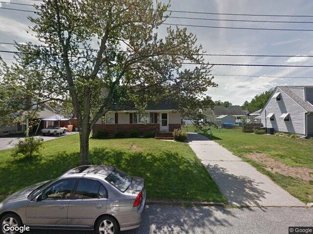 House image located at Belford, NJ 07718