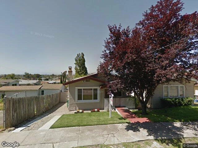 House image located at Oakland, CA 94605