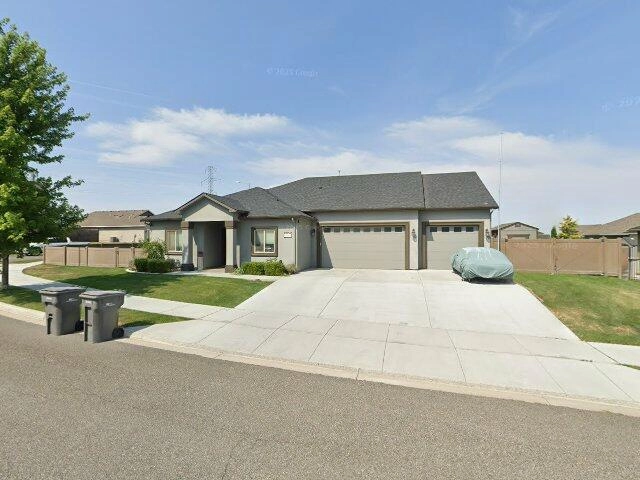 House image located at Kennewick, WA 99338