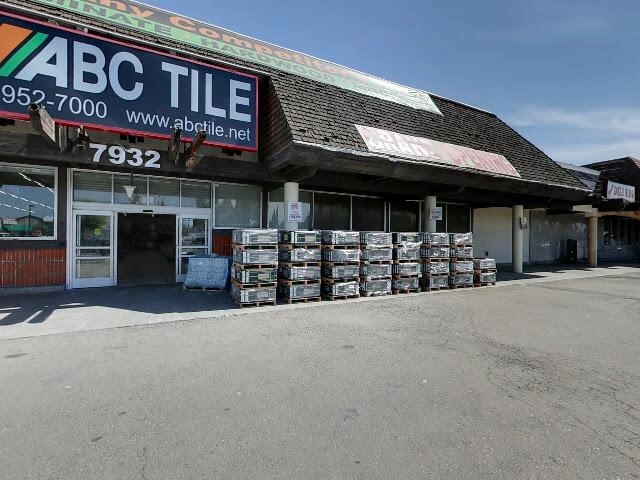 House image located at Stockton, CA 95210