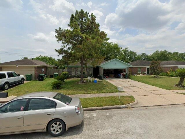House image located at Houston, TX 77048