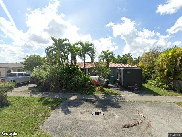 House image located at Miami, FL 33174