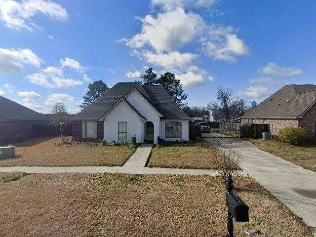 House image located at Denham Springs, LA 70706