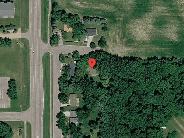 House image located at Willmar, MN 56201