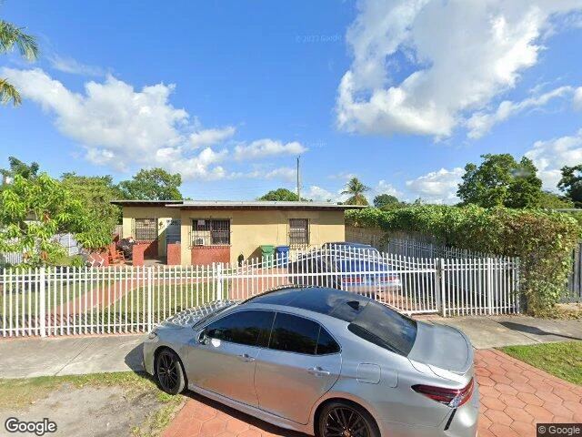 House image located at Miami, FL 33168