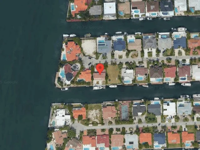 House image located at North Miami Beach, FL 33160