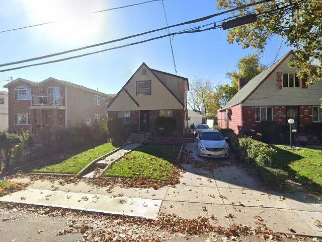 House image located at Saint Albans, NY 11412