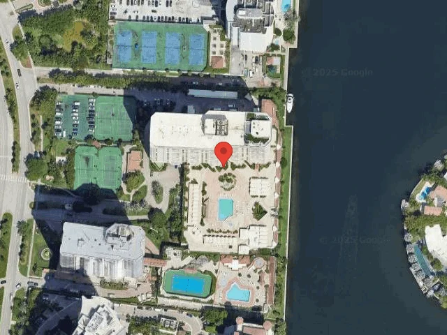 House image located at Miami, FL 33180