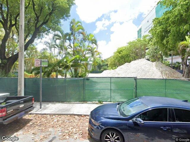 House image located at Miami, FL 33136