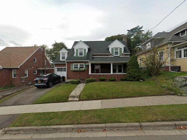 House image located at Wind Gap, PA 18091