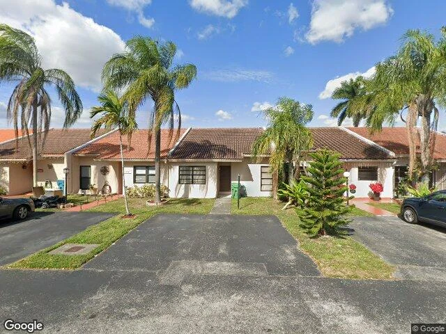 House image located at Miami, FL 33193