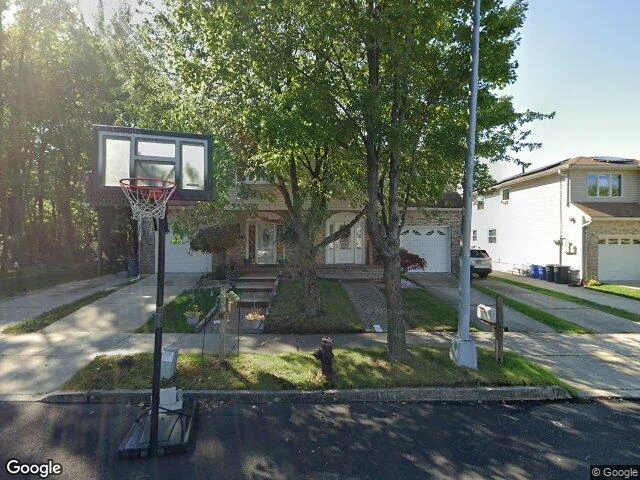 House image located at Staten Island, NY 10309