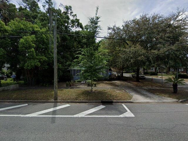 House image located at Jacksonville, FL 32210