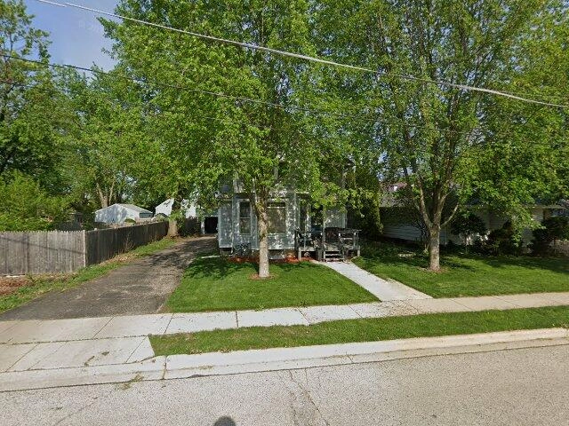 House image located at Chicago, IL 60607