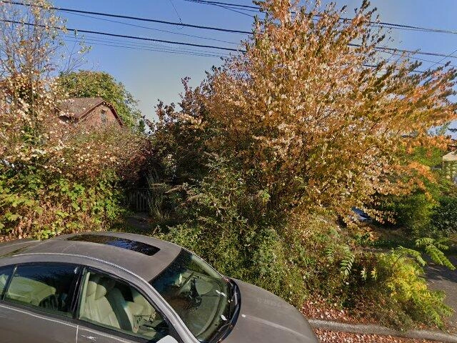 House image located at East Saint Louis, IL 62203