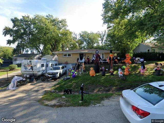 House image located at Mchenry, IL 60051