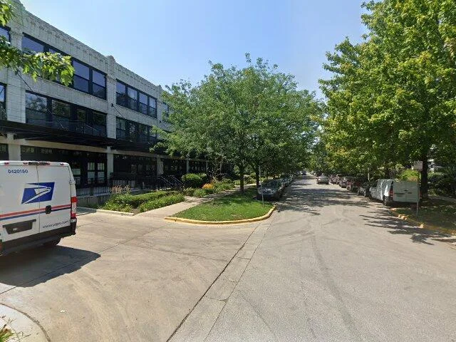 House image located at Chicago, IL 60608