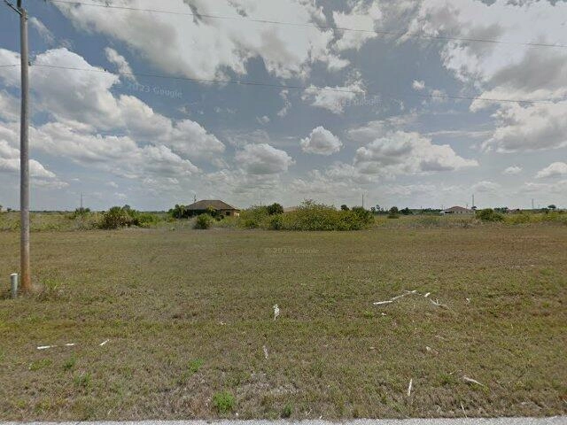 House image located at Cape Coral, FL 33993