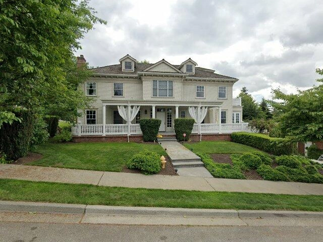 House image located at Bellevue, WA 98006