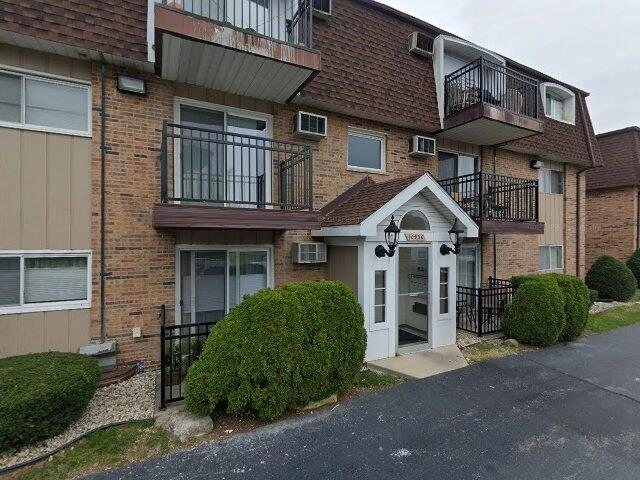 House image located at Chicago Ridge, IL 60415