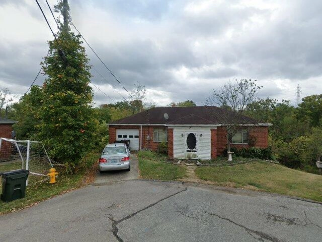 House image located at Latonia, KY 41015