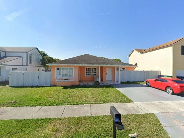 House image located at Miami, FL 33177