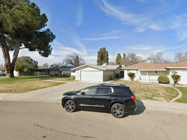 House image located at Lemoore, CA 93245
