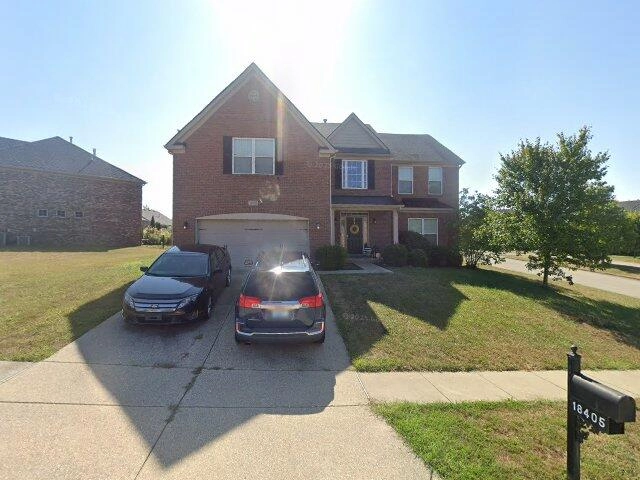House image located at Louisville, KY 40245
