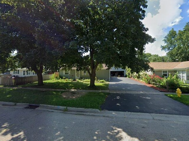 House image located at Machesney Park, IL 61115