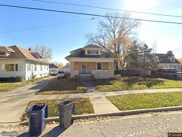 House image located at Elgin, IL 60123