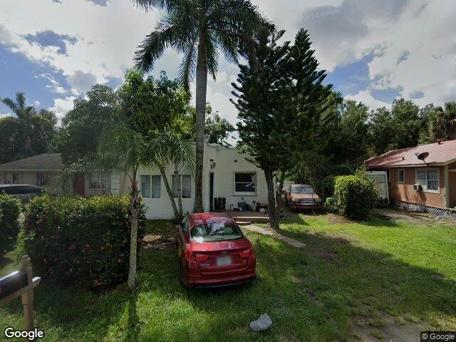 House image located at Fort Myers, FL 33916