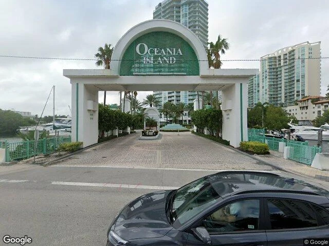 House image located at North Miami Beach, FL 33160