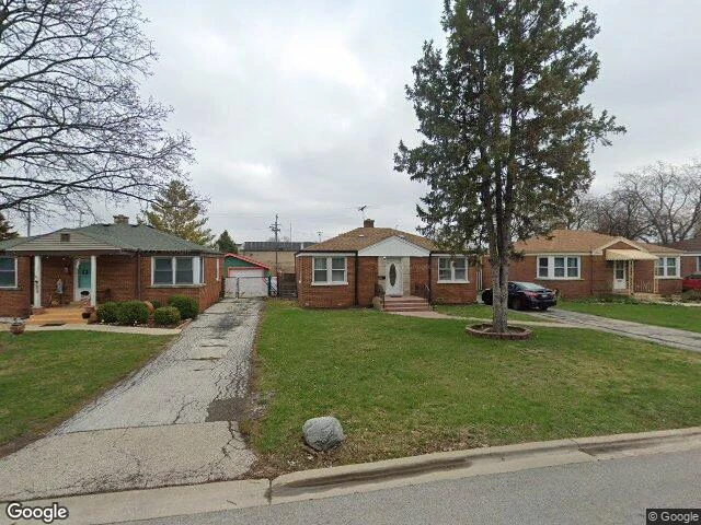 House image located at Hillside, IL 60162