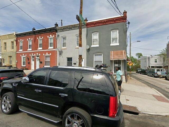 House image located at Philadelphia, PA 19143
